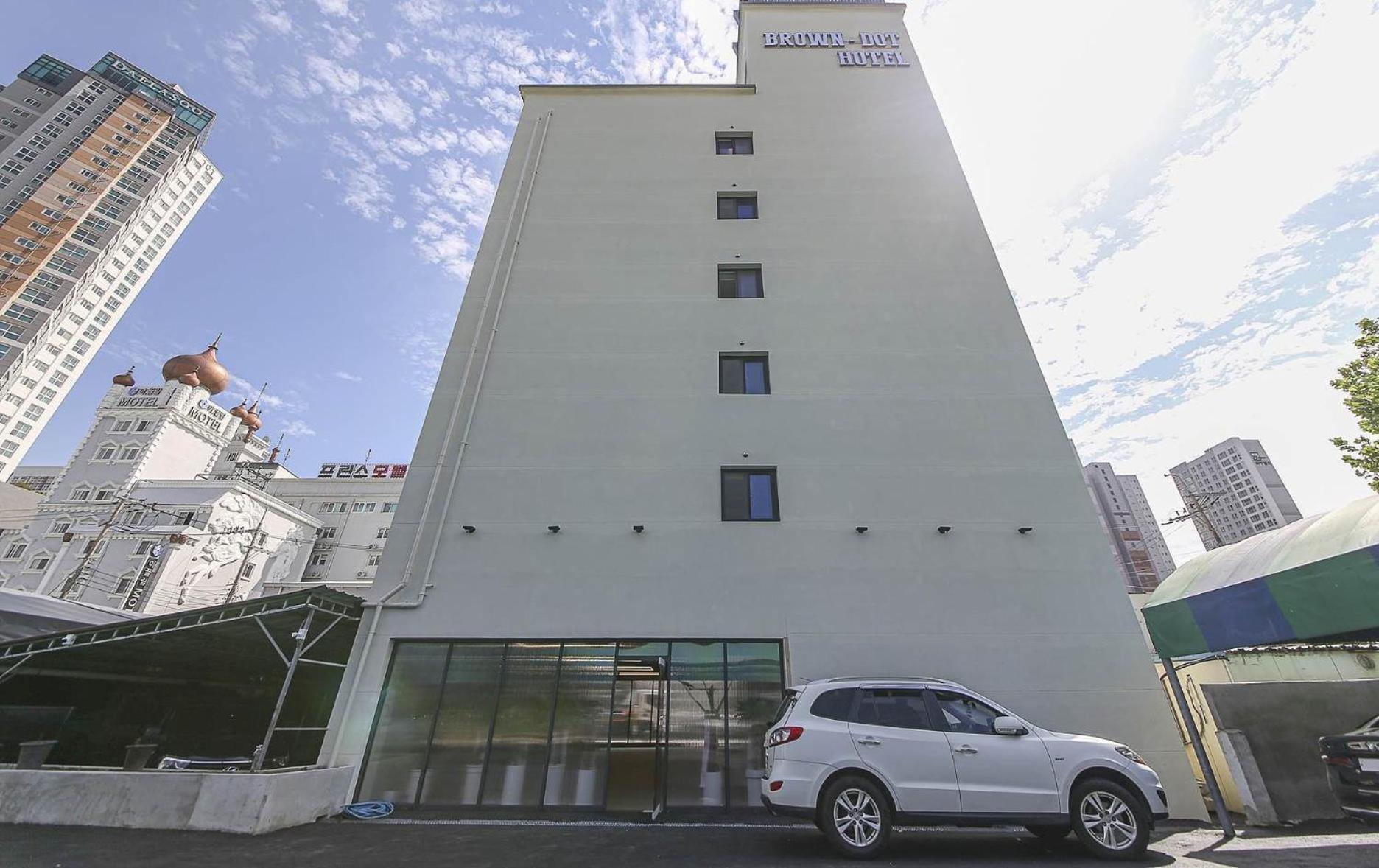 Brown Dot Hotel Sinan Gwangju Metropolitan City Bagian luar foto