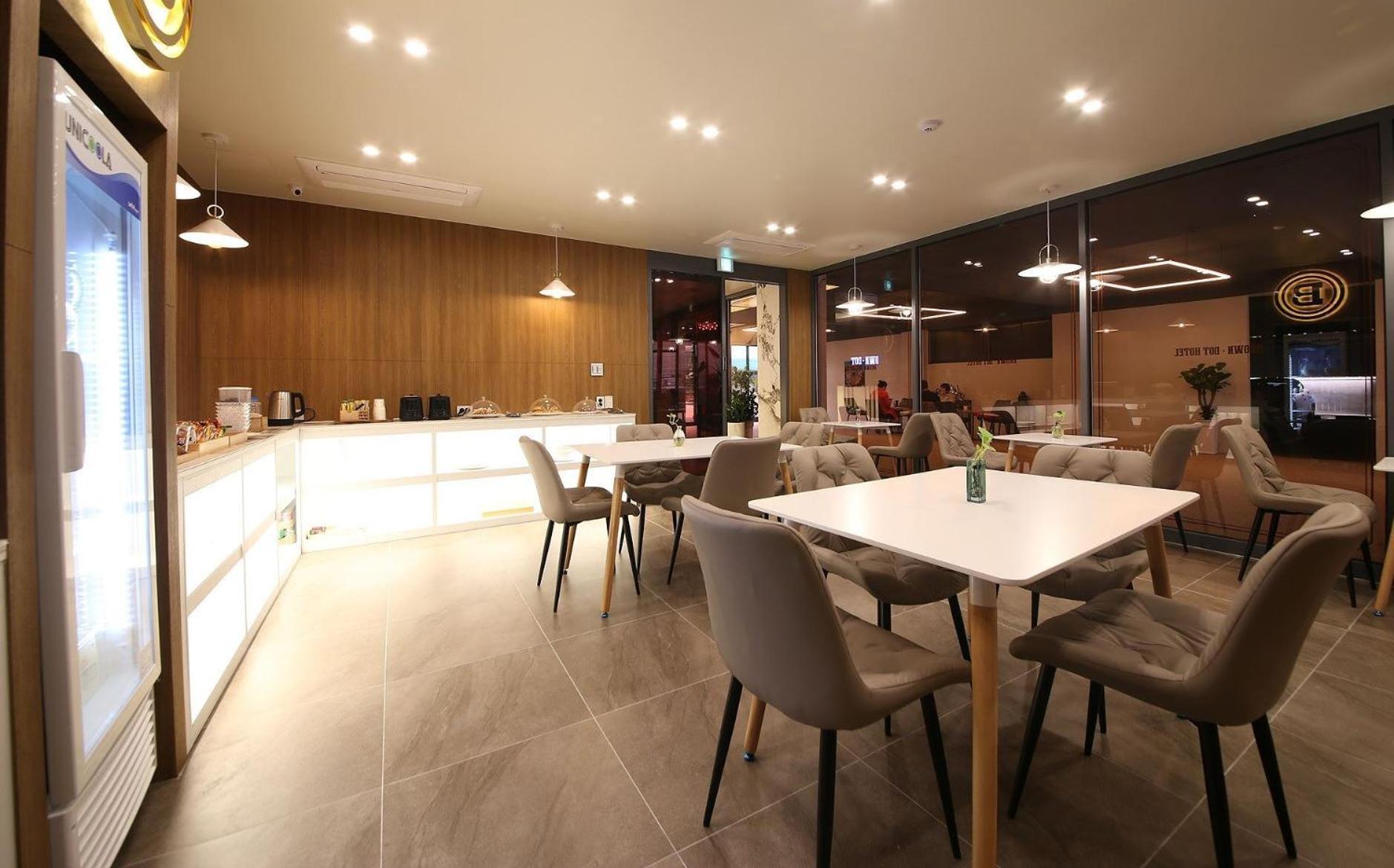 Brown Dot Hotel Sinan Gwangju Metropolitan City Bagian luar foto