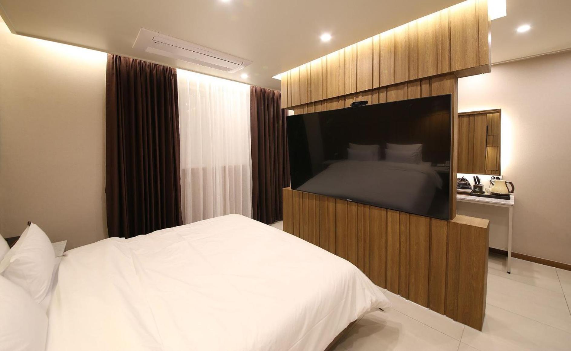 Brown Dot Hotel Sinan Gwangju Metropolitan City Bagian luar foto