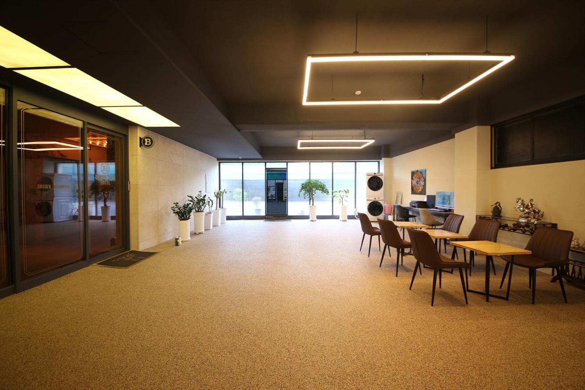 Brown Dot Hotel Sinan Gwangju Metropolitan City Bagian luar foto